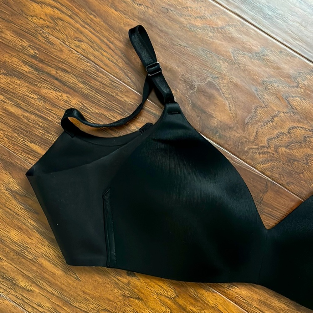 Wire Free Warner’s Bra - 36B.